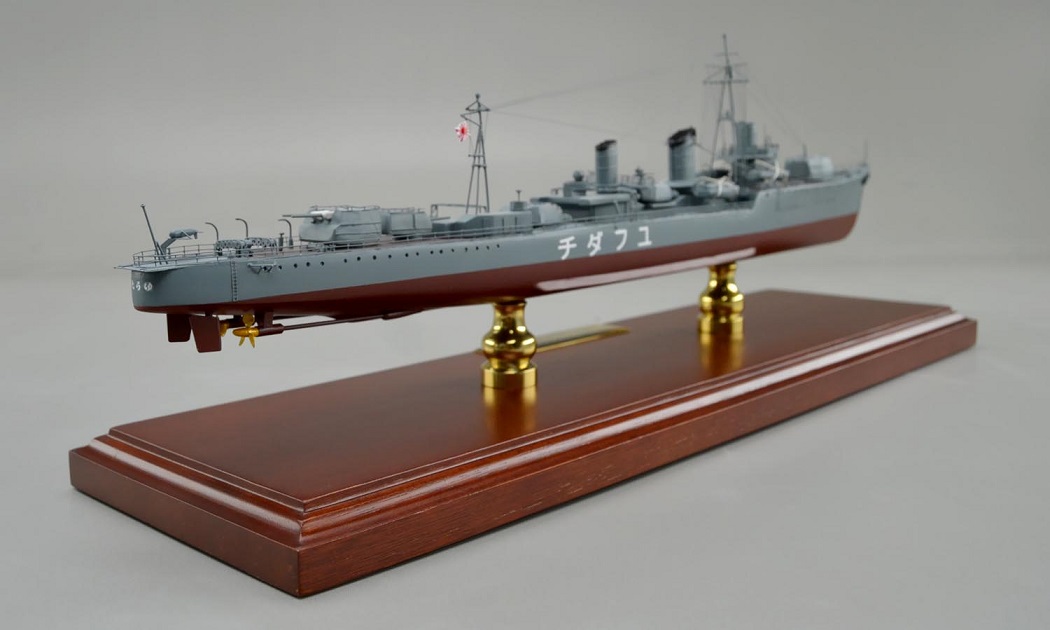 駆逐艦 夕立 1/200 精密艦船模型 ハンドメイド木製艦船模型、精密模型製作・販売の専門店 ウッドマンクラブ