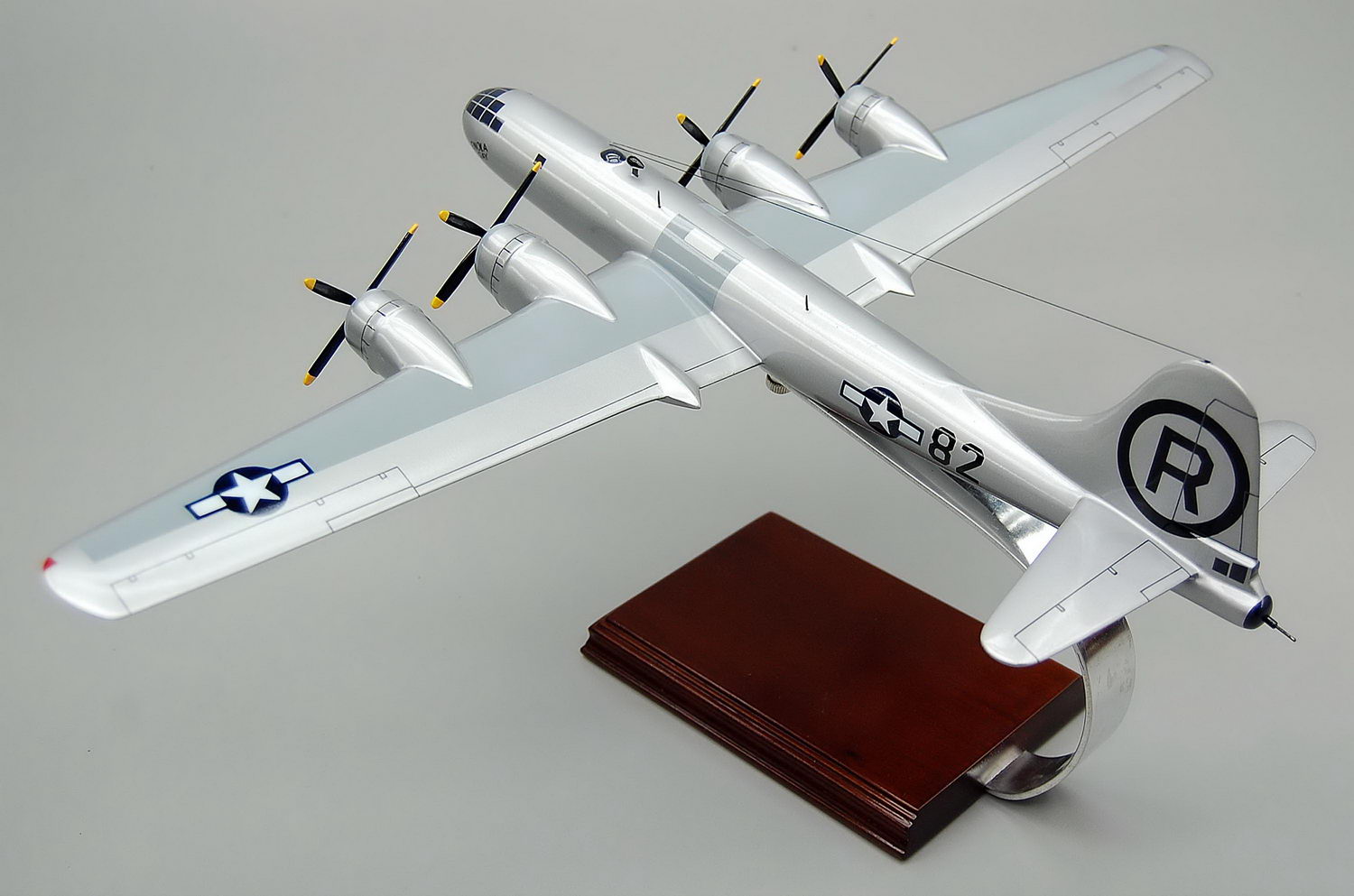 B-29ѡեȥ쥹Boeing B29Superfortress 緿4ȯⵡ ƹάⵡ ꥫ ץڥž Υ饲 ȥܡ åɥǥ 1/48 1/72 1/100 B-29̩Ϸ åɥޥ󥯥