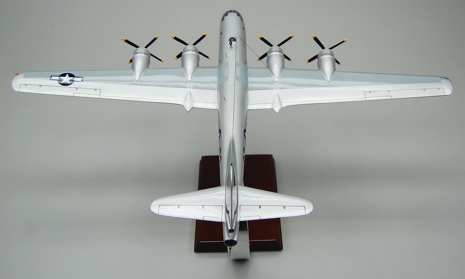  B-29ѡեȥ쥹Boeing B29Superfortress 緿4ȯⵡ ƹάⵡ ꥫ ץڥž Υ饲 ȥܡ åɥǥ 1/48 1/72 1/100 B-29̩Ϸ åɥޥ󥯥