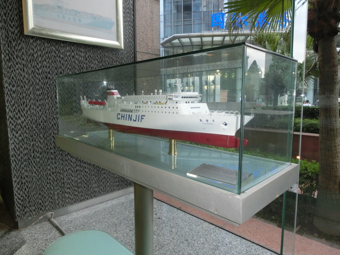 コスコ・コンテナ・ラインズ(COSCO Container Lines)社(中国上海)超精密船舶模型完成品の製作と通販専門店 ウッドマンクラブ