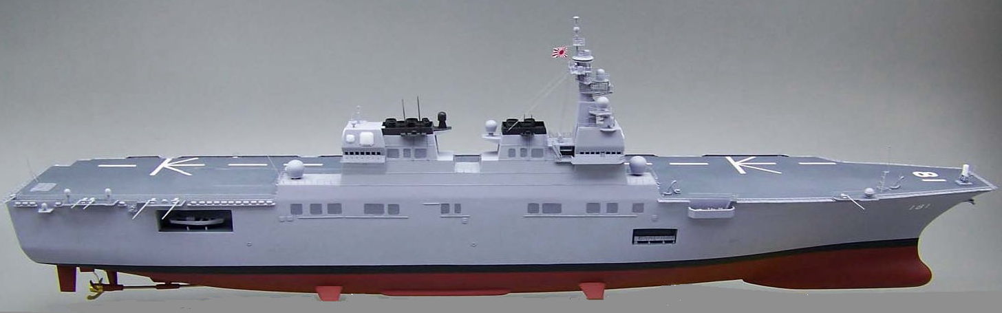 海上自衛隊ひゅうが型護衛艦 DDH-181「ひゅうが」Hyuga-class helicopter destroyer ヘリコプター搭載護衛艦 精密艦船模型完成品台座付の製作と通販専門店 ウッドマンクラブ 木製ハンドメイド艦船模型