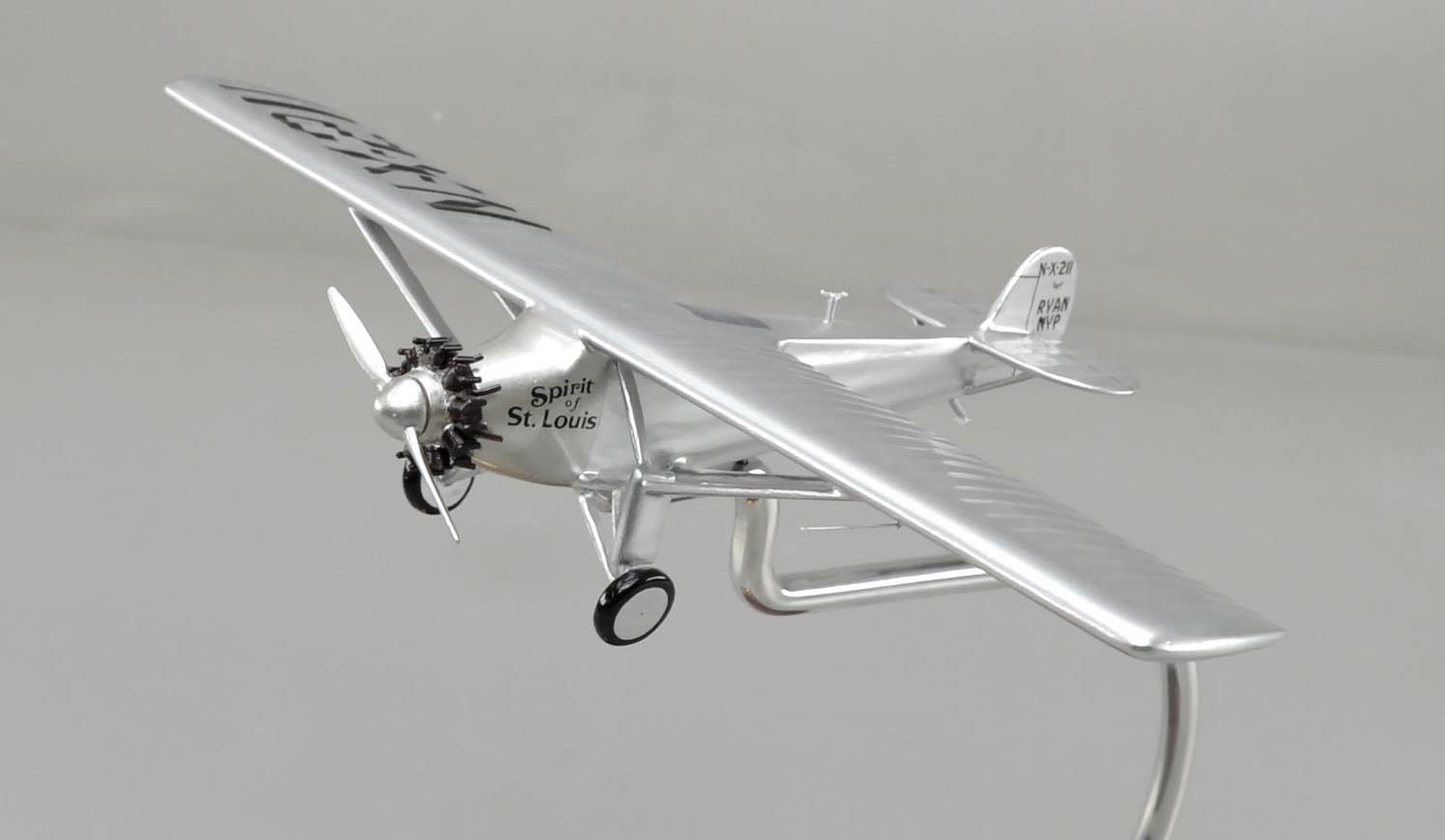 セントルイス、単発プロペラ機完成精密模型 プロペラ回転仕様超精密模型完成品台座付、木製ハンドメイド航空機模型 ウッドマンクラブ