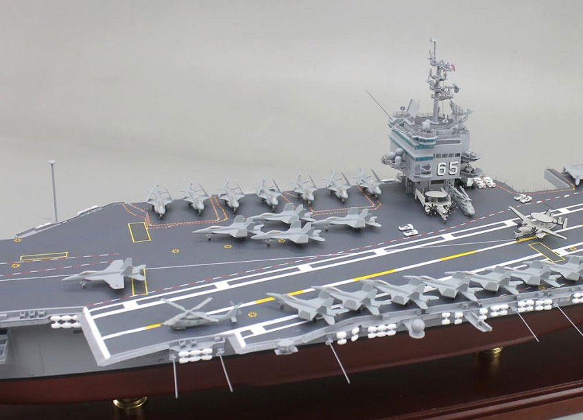 1/350米国原子力空母 CVN-65 ENTERPRISE 1/350 エンタープライズ超精密模型完成品、木製ハンドメイド、空母CVN-65エンタープライズ精密艦船模型完成品台座付の製作と通販専門店 ウッドマンクラブ