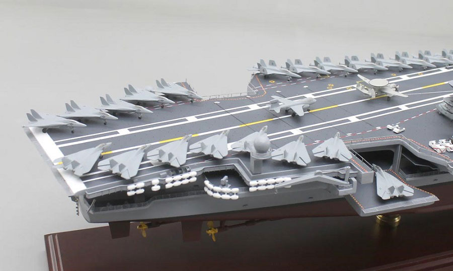 1/350米国原子力空母 CVN-65 ENTERPRISE 1/350 エンタープライズ超精密模型完成品、木製ハンドメイド、空母CVN-65エンタープライズ精密艦船模型完成品台座付の製作と通販専門店 ウッドマンクラブ