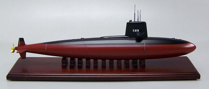 米国原子力潜水艦スコーピオン(USS SSN-589 SCORPION)精密模型完成品塗装済、米国海軍木製ハンドメイド精密艦船模型 ウッドマンクラブ